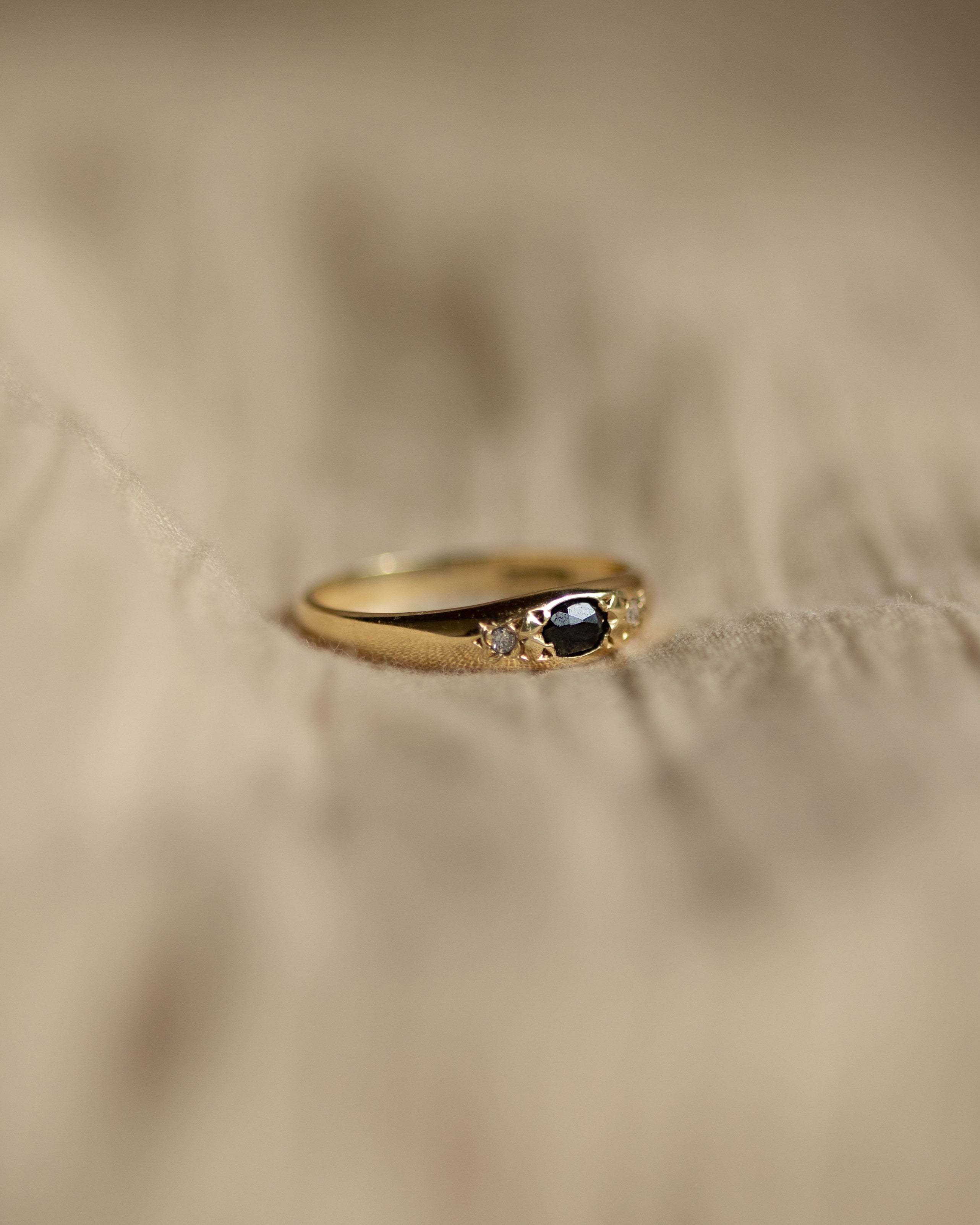 Aster 1986 Vintage 9ct Gold Sapphire & Diamond Ring