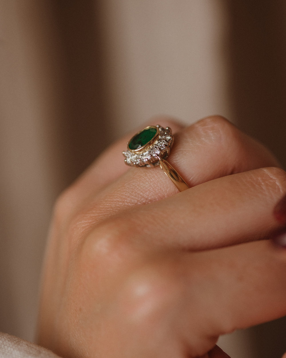 Audrey Vintage 18ct Gold Emerald & Diamond Cluster Ring