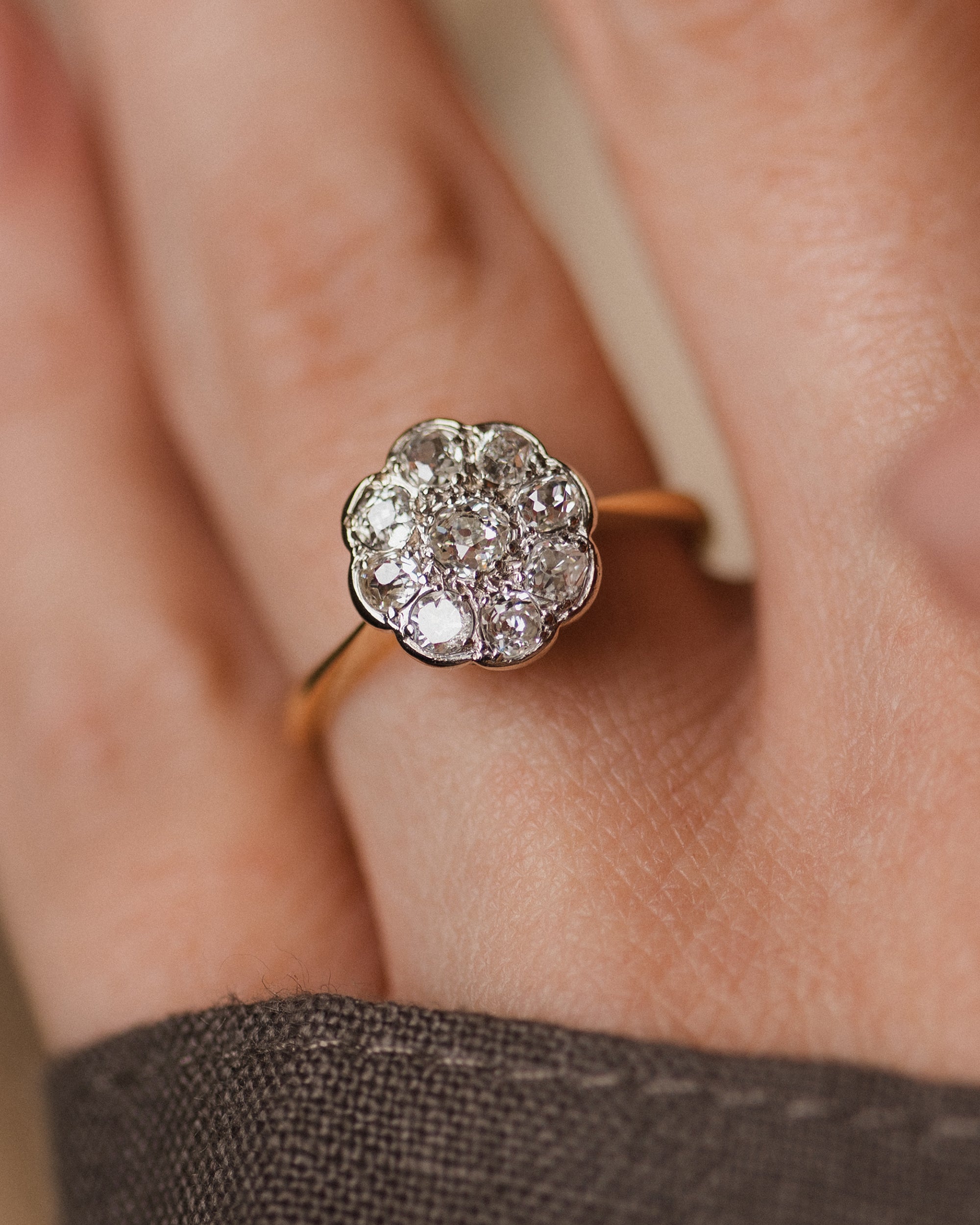 Darlene Antique 18ct Gold Diamond Daisy Cluster Ring