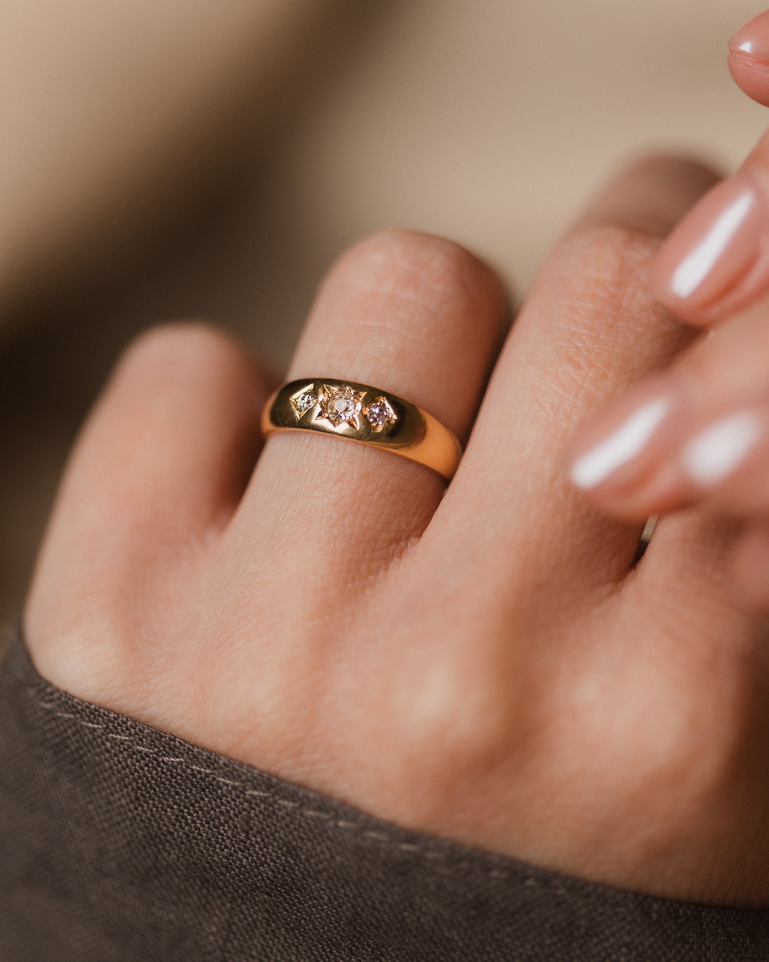 Joy 1899 Antique 18ct Gold Diamond Trilogy Band Ring