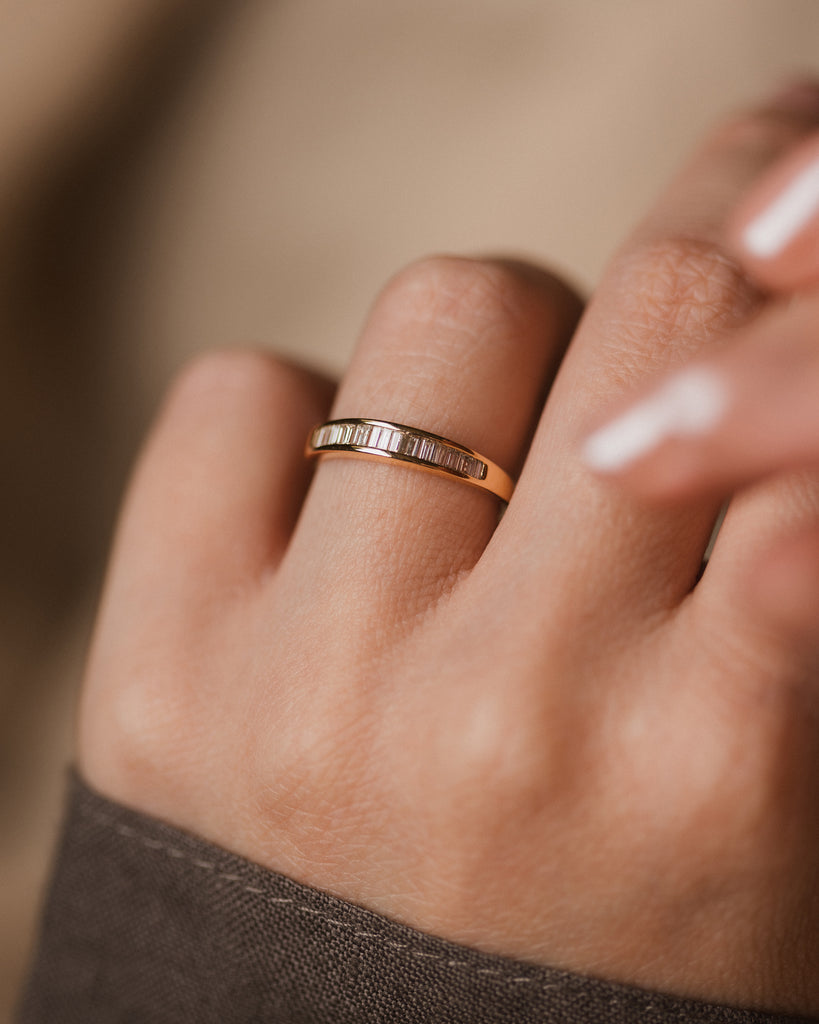 Sacha Vintage 9ct Gold Diamond Half Eternity Ring