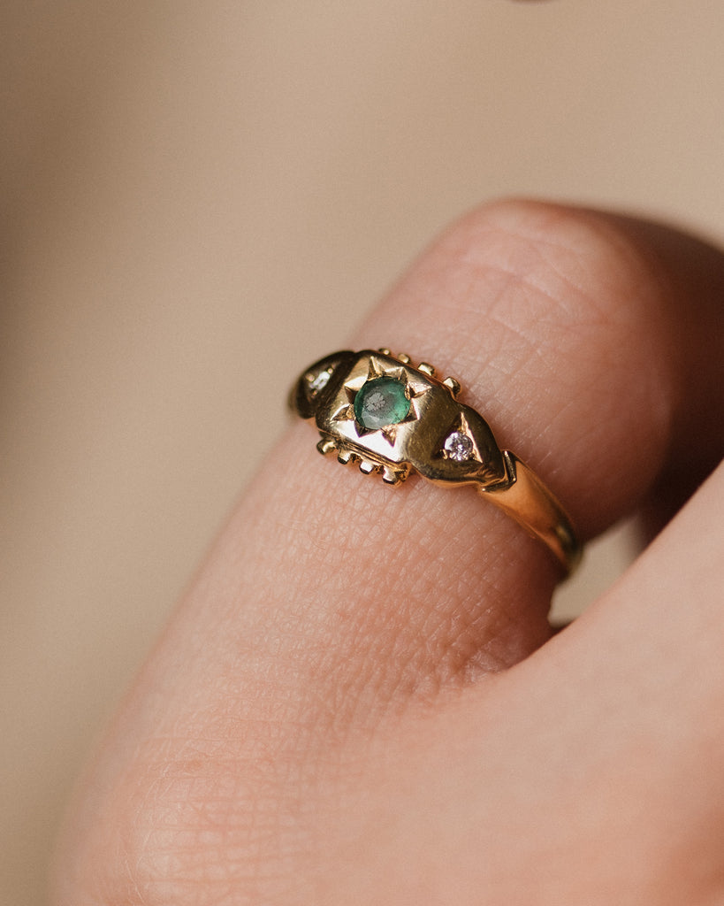 Mercy 1980 Vintage 9ct Gold Emerald & Diamond Ring