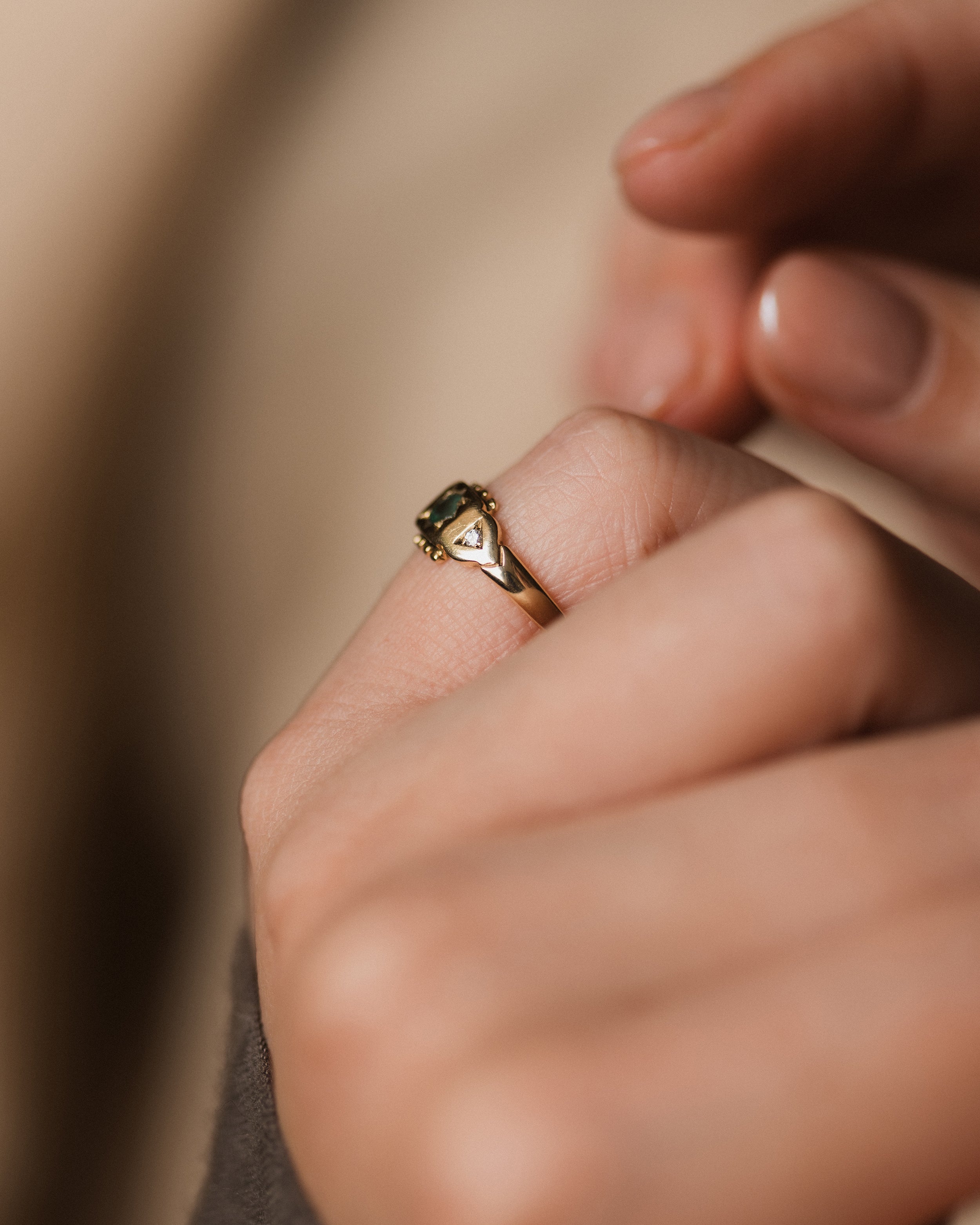 Mercy 1980 Vintage 9ct Gold Emerald & Diamond Ring