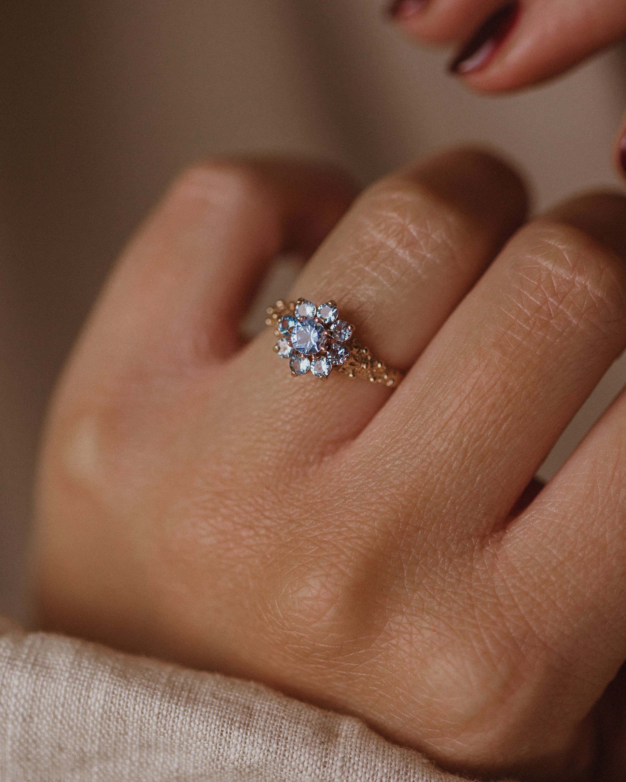 Josefina 1976 Vintage 9ct Gold Blue Spinel Cluster Ring