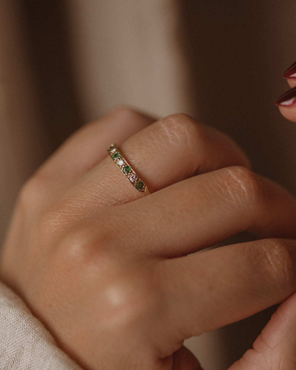 Fennel Antique 18ct Gold Emerald & Diamond Half Eternity Ring