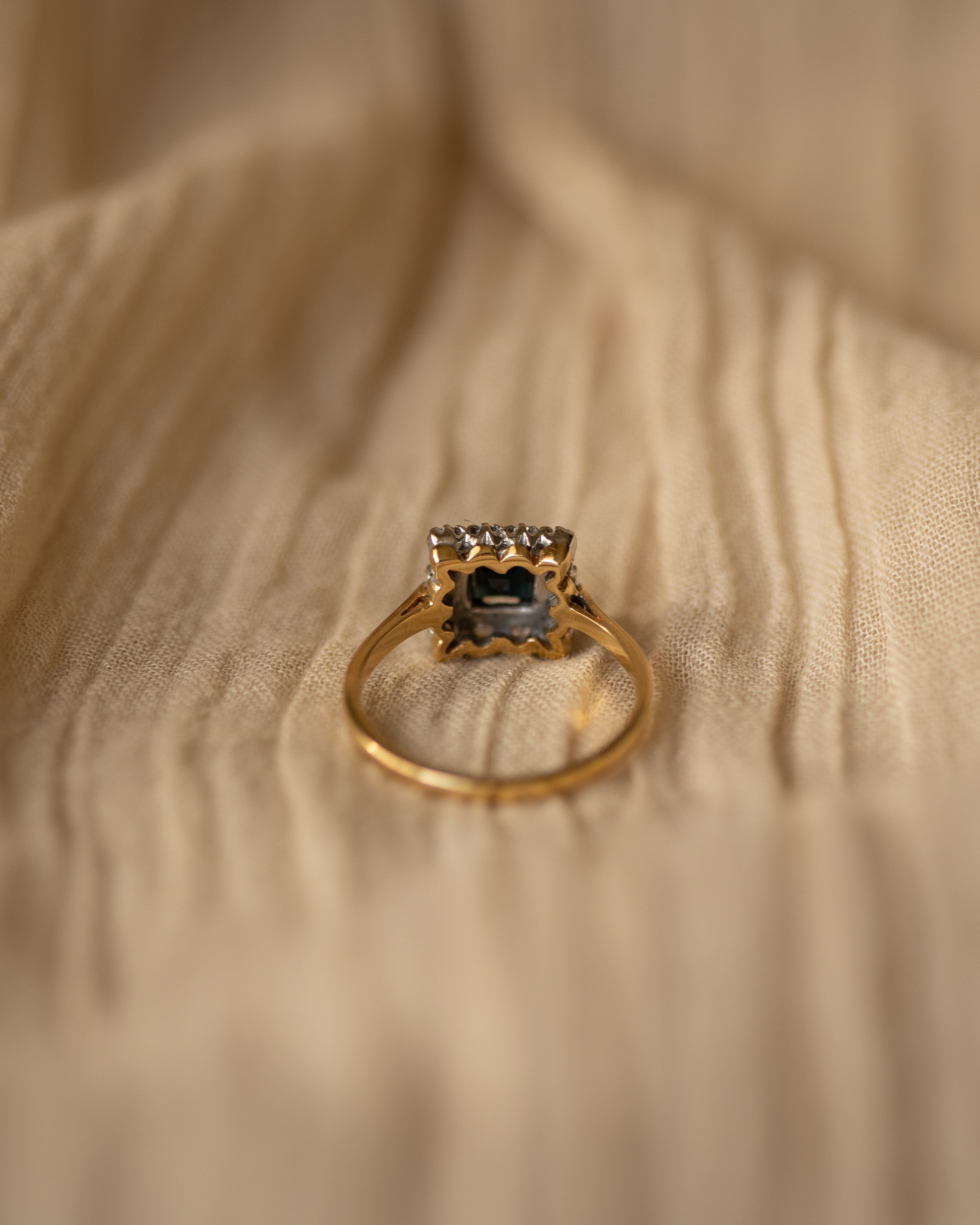 Brigitte 1966 Vintage 18ct Gold Sapphire & Diamond Cluster Ring