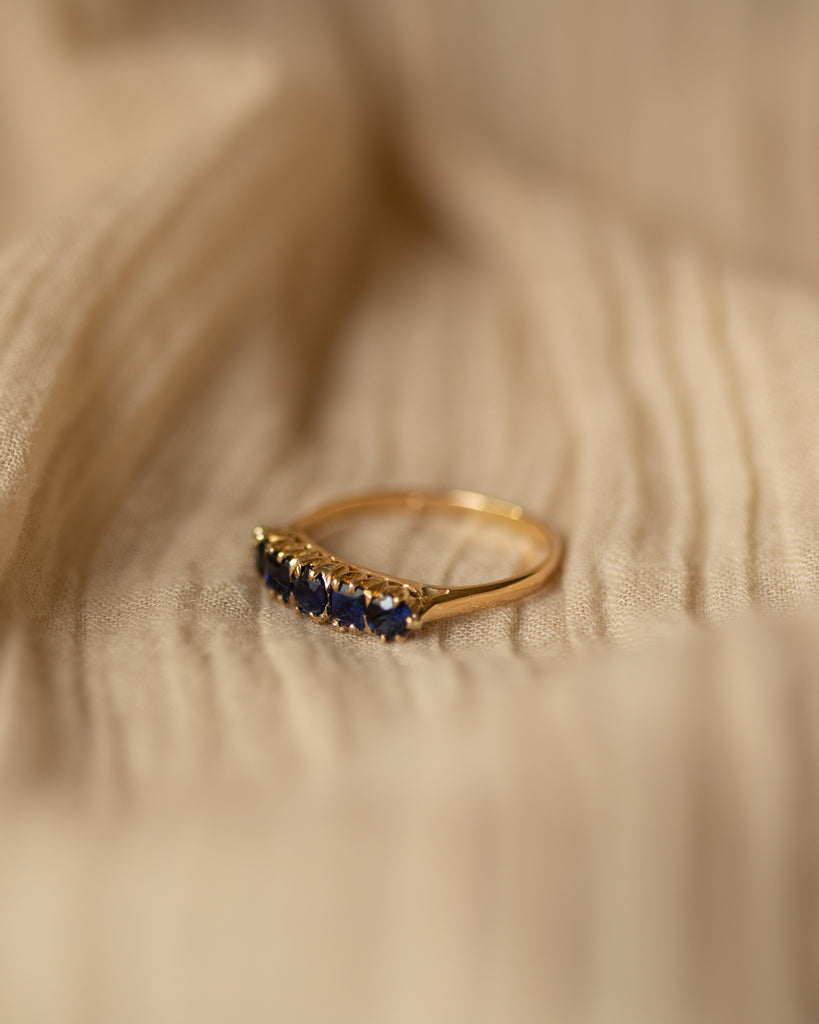 Trudy Vintage 18ct Gold Sapphire Five Stone Ring