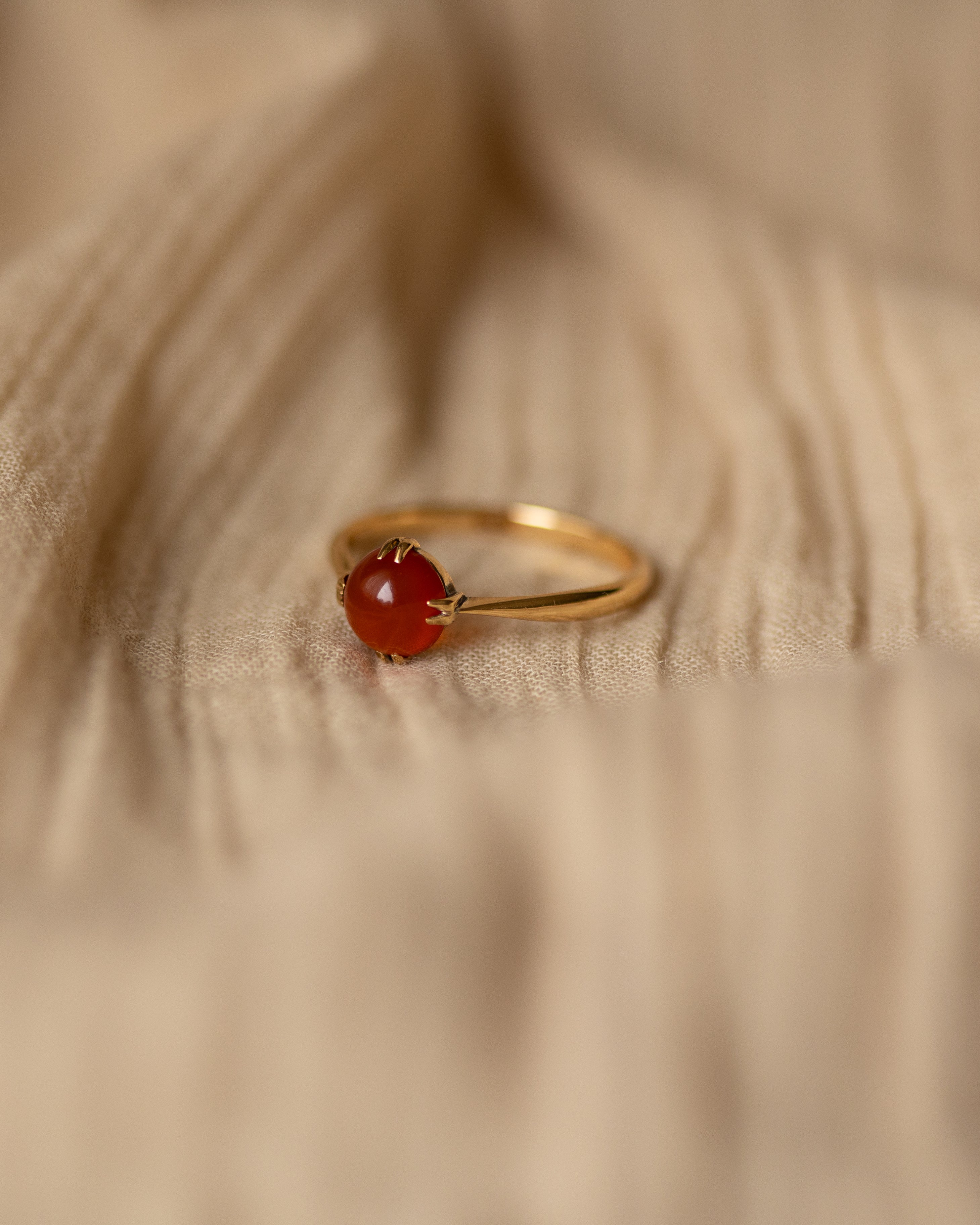 Lenora Antique 18ct Gold Carnelian Solitaire Ring