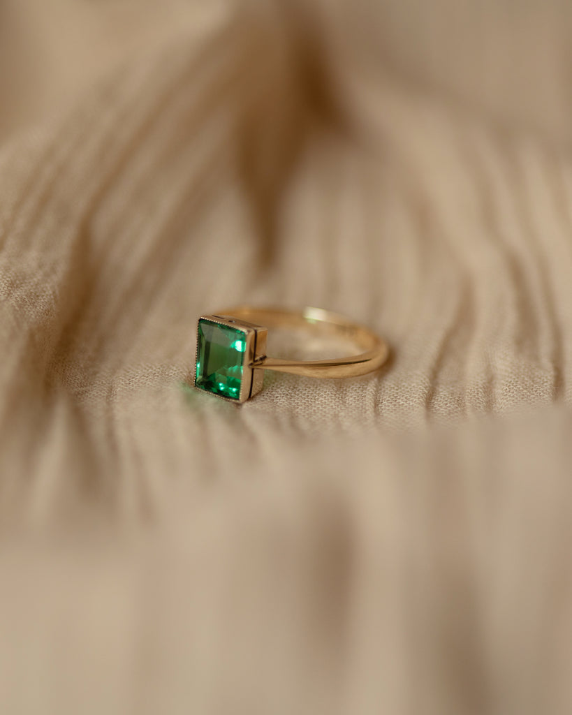 Nina Vintage Art Deco 9ct Gold Paste Solitaire Ring