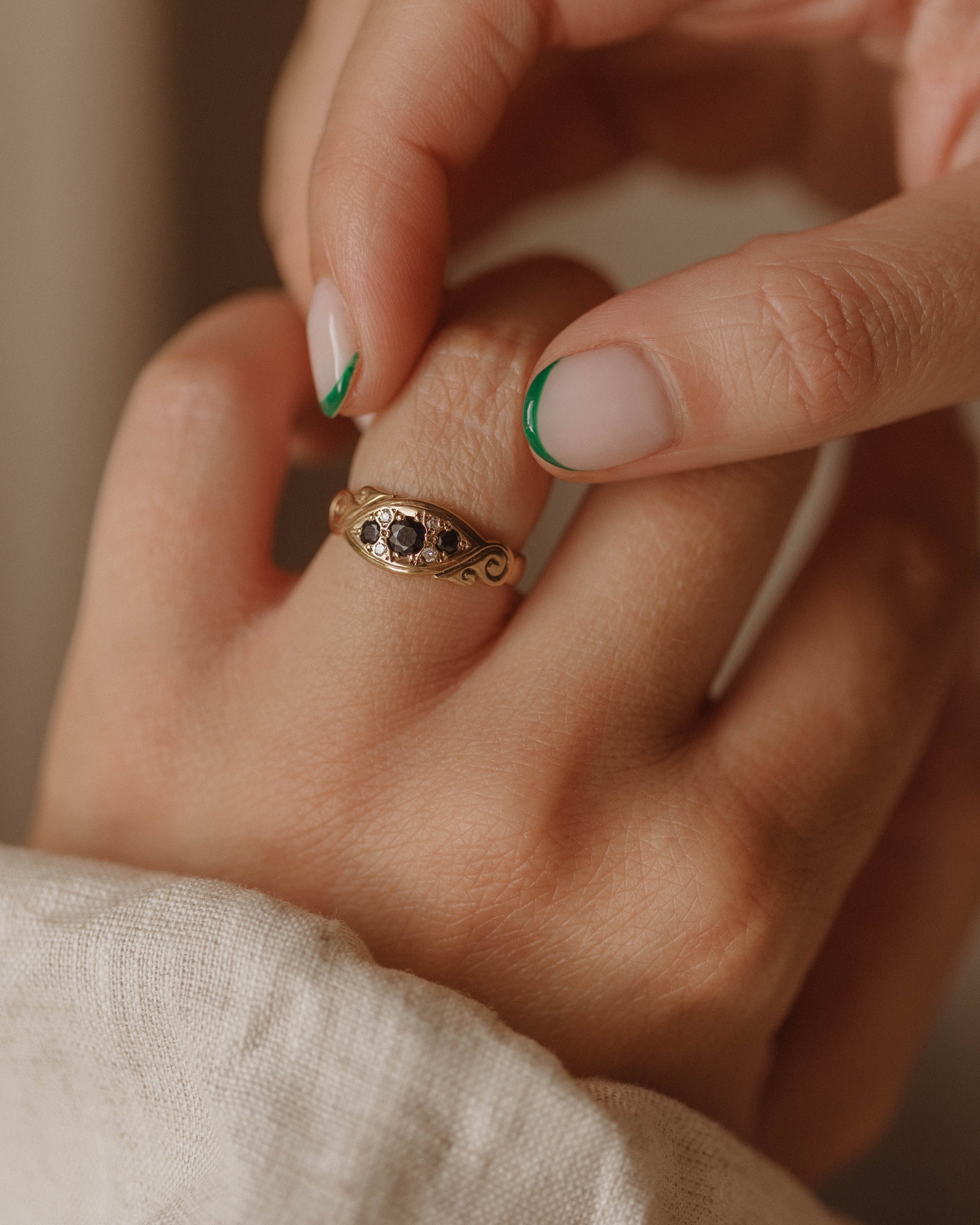 Esther 1983 9ct Gold Sapphire & Diamond Ring