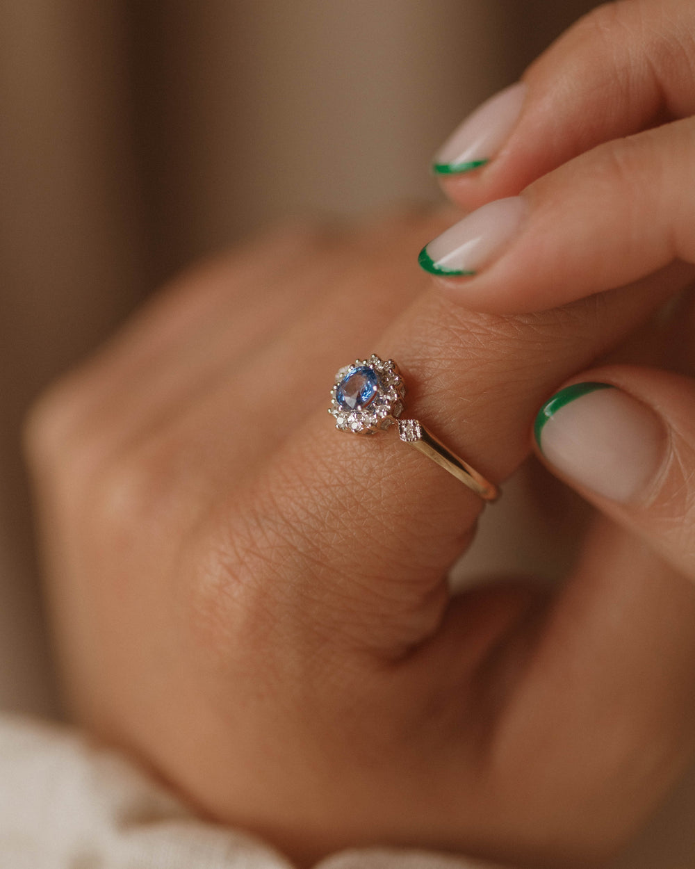 Maggie 1990 9ct Gold Blue Topaz & Diamond Cluster Ring