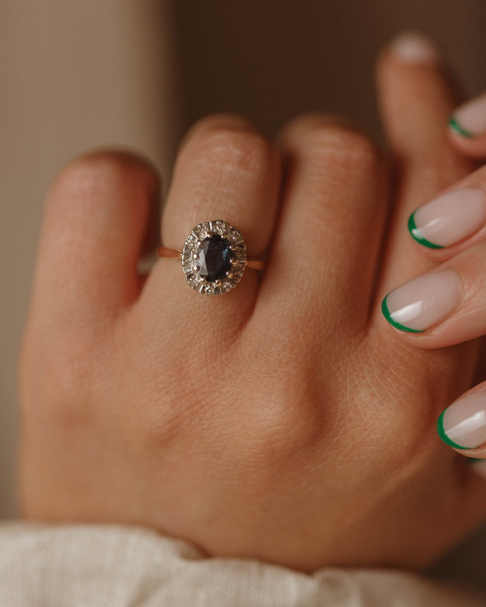 Lillian 1981 9ct Gold Sapphire & Diamond Cluster Ring
