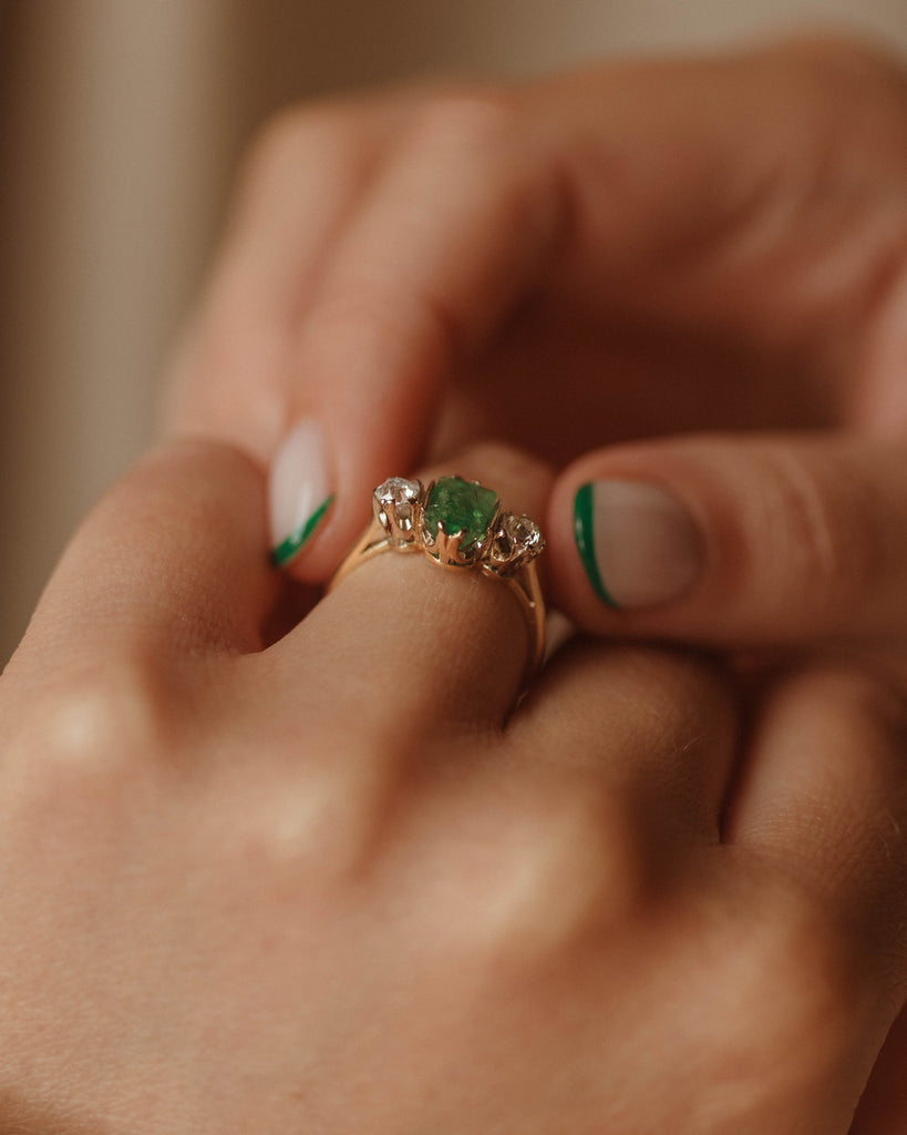 Rebecca 1976 18ct Gold Emerald & Diamond Trilogy Ring