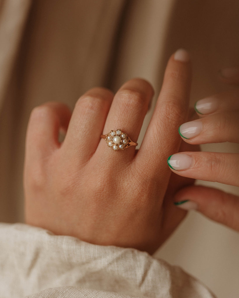 Maria Vintage 9ct Gold Pearl Flower Cluster Ring