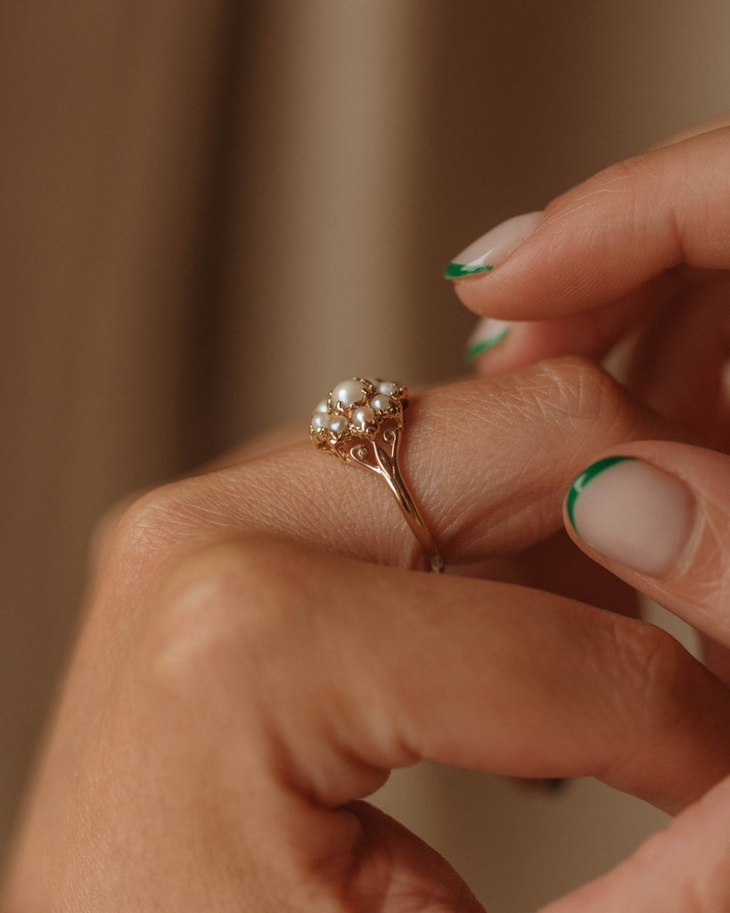 Maria Vintage 9ct Gold Pearl Flower Cluster Ring