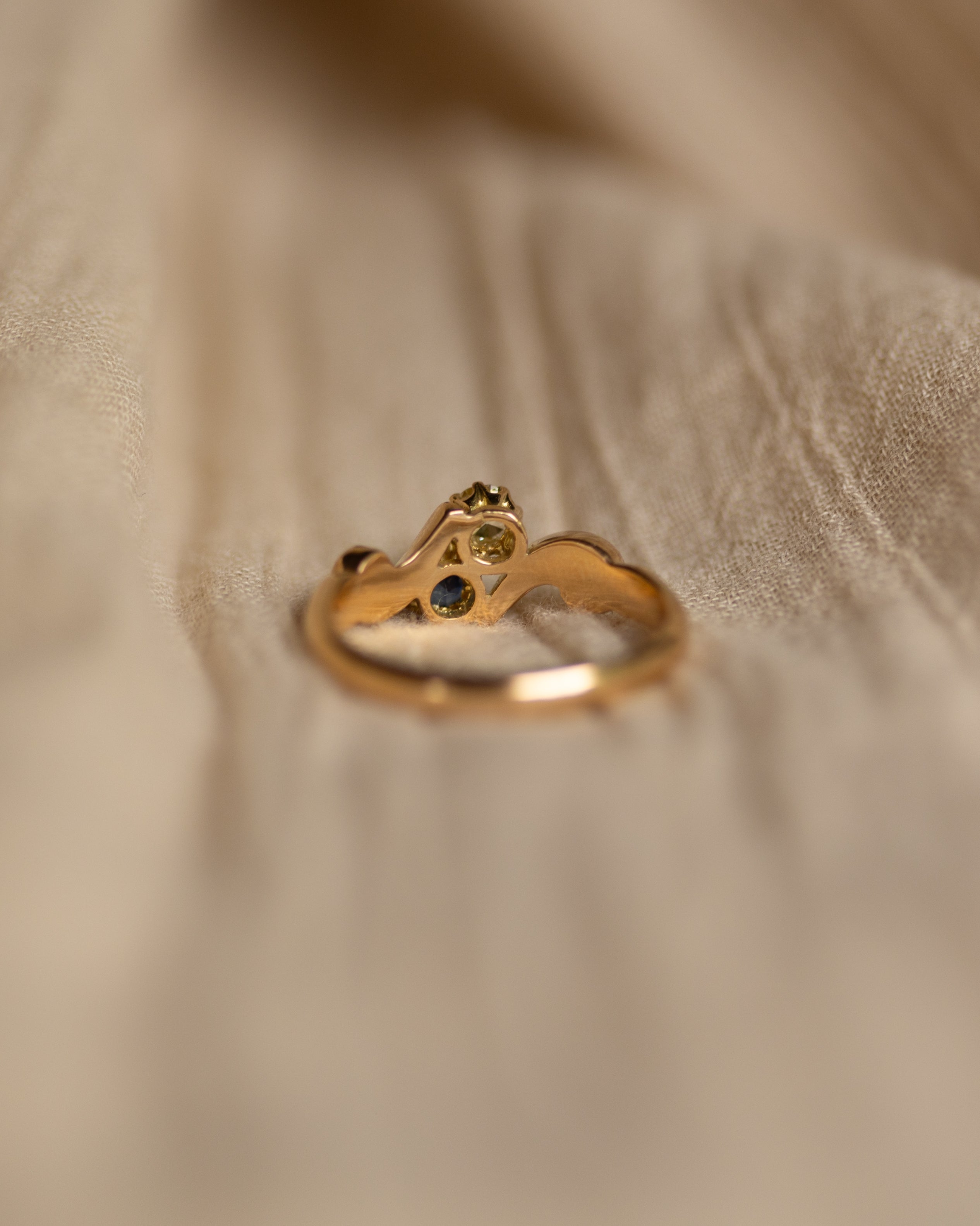 Sybil 1902 Antique 18ct Gold Sapphire & Diamond Toi Et Moi Ring