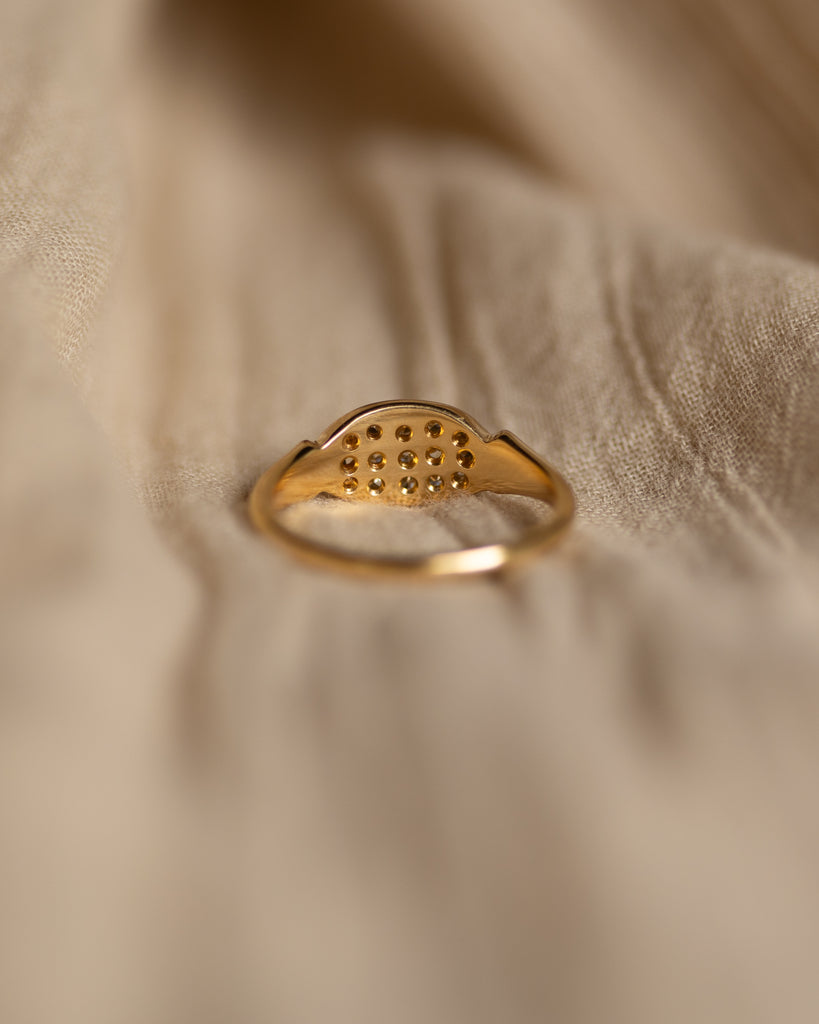 Junia 1978 Vintage 18ct Gold Diamond East To West Cluster Ring