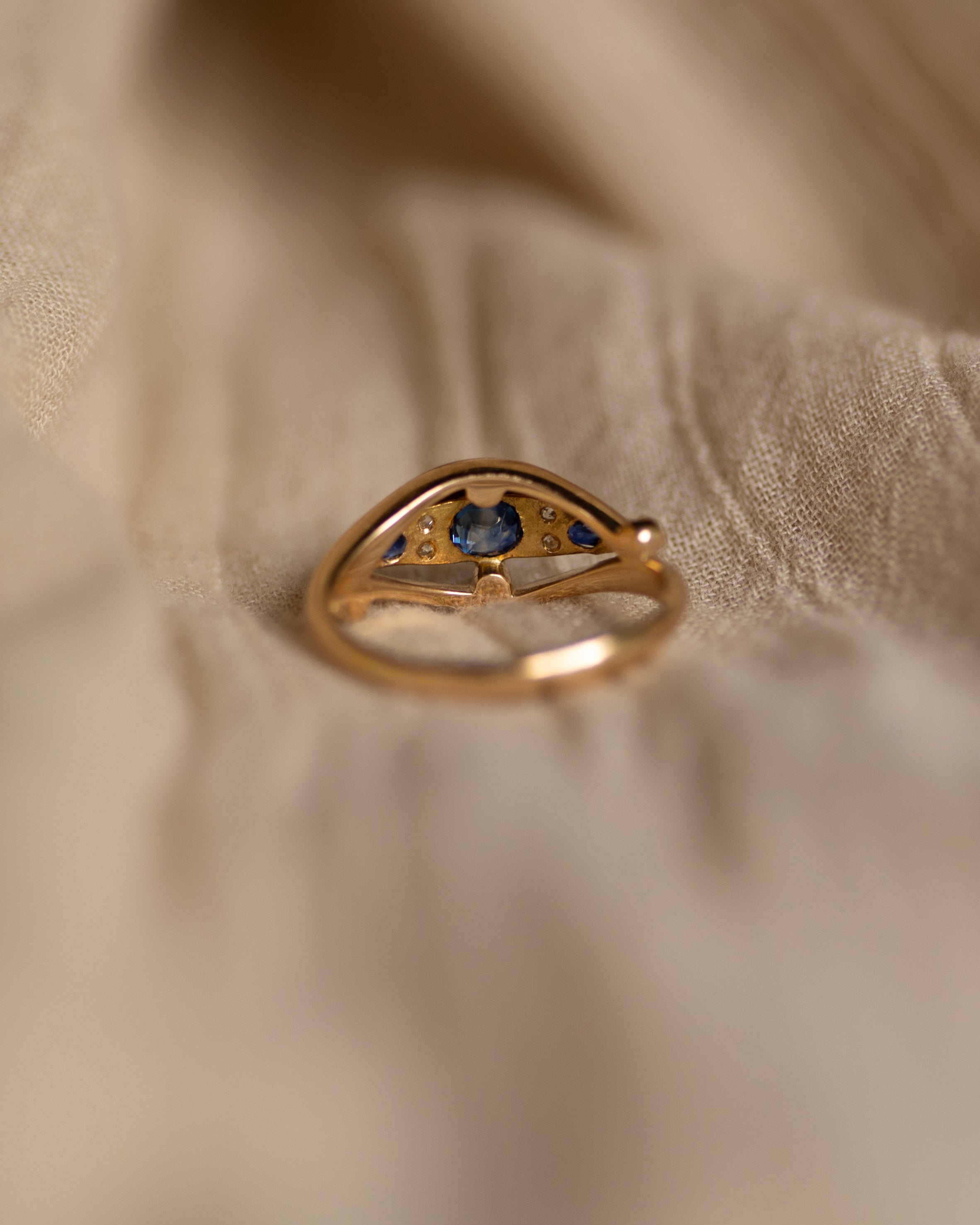 Cressida 1916 Antique 18ct Gold Sapphire & Diamond Seven Stone Ring