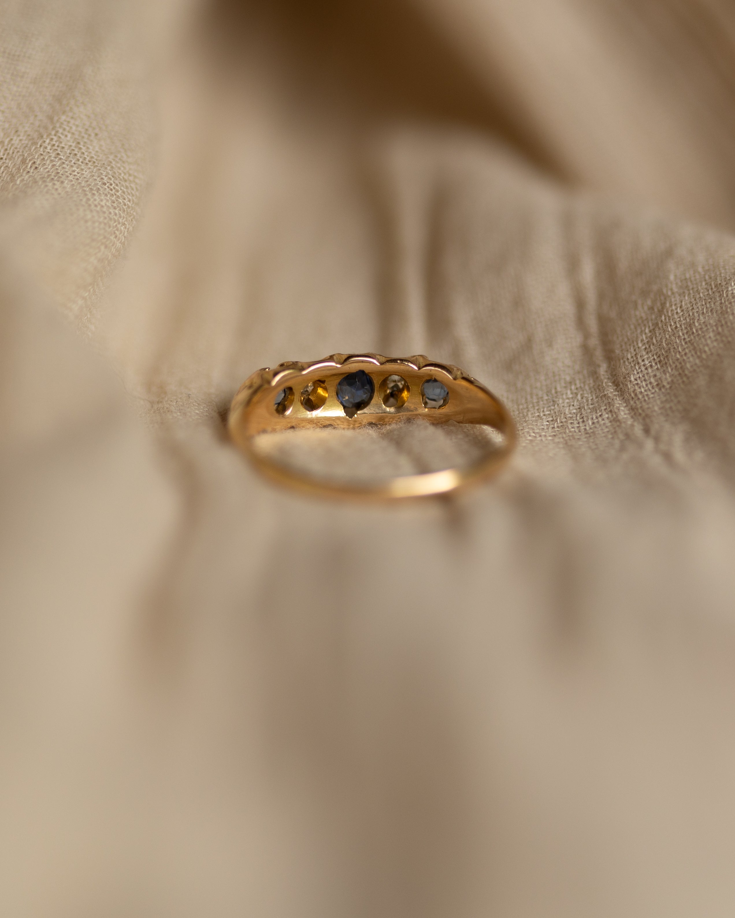 Marlie 1902 Edwardian Antique 18ct Gold Sapphire & Diamond Ring