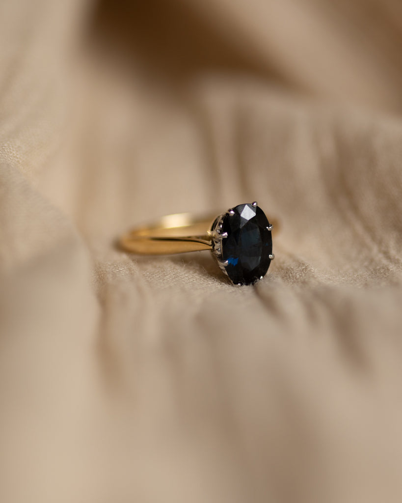 Nathalia 1964 Vintage 18ct Gold Sapphire Solitaire Ring