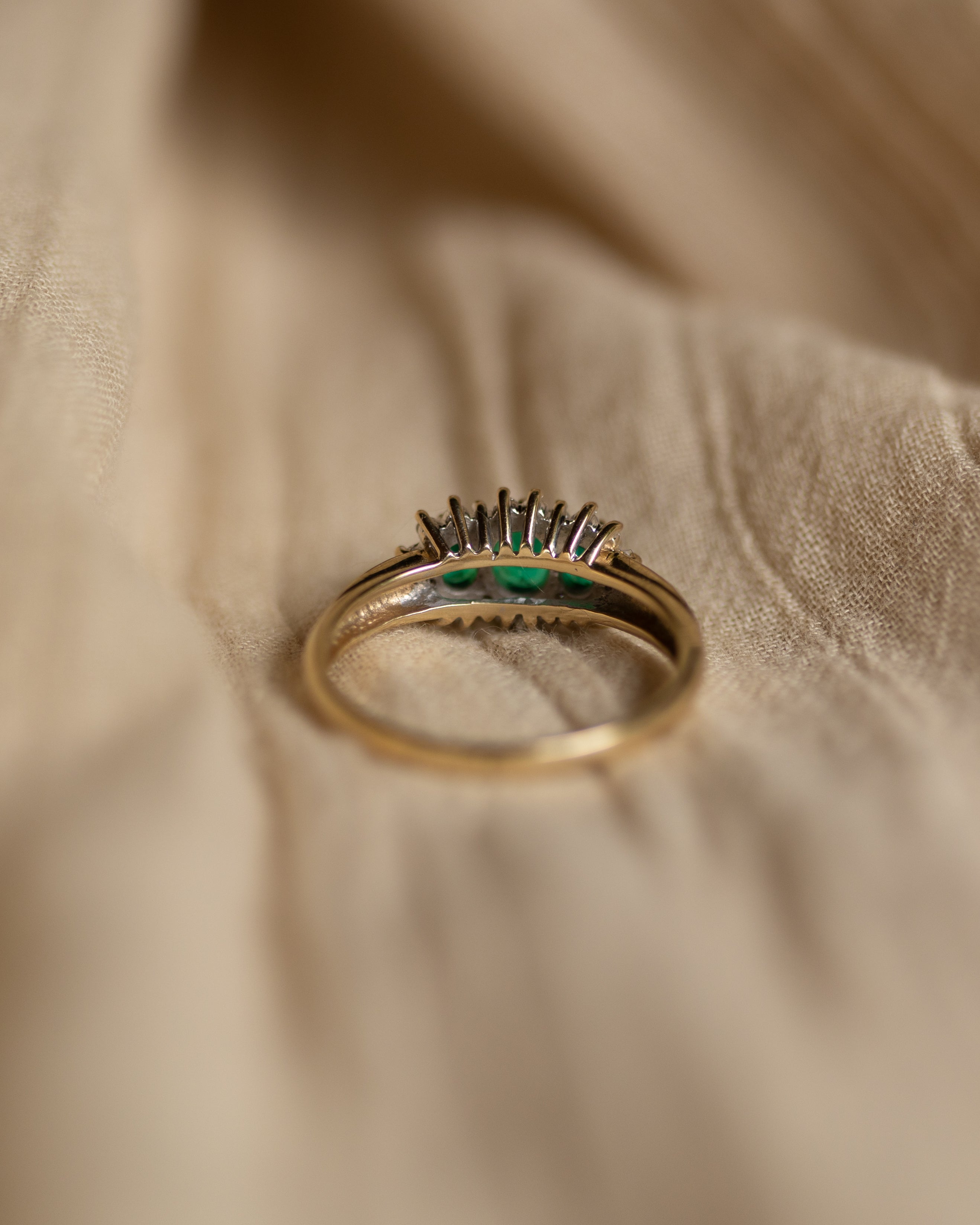 Piper Vintage 9ct Gold Chrysoprase & Diamond Cluster Ring