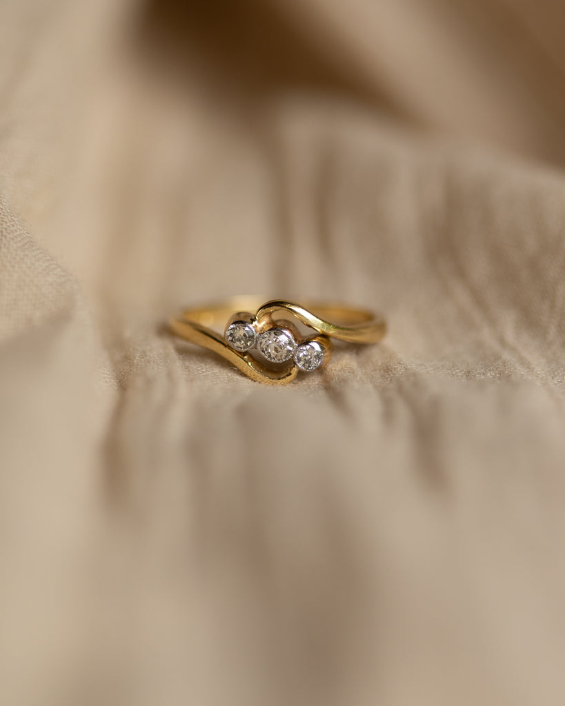 Peony 1979 Vintage 18ct Gold Diamond Crossover Trilogy Ring