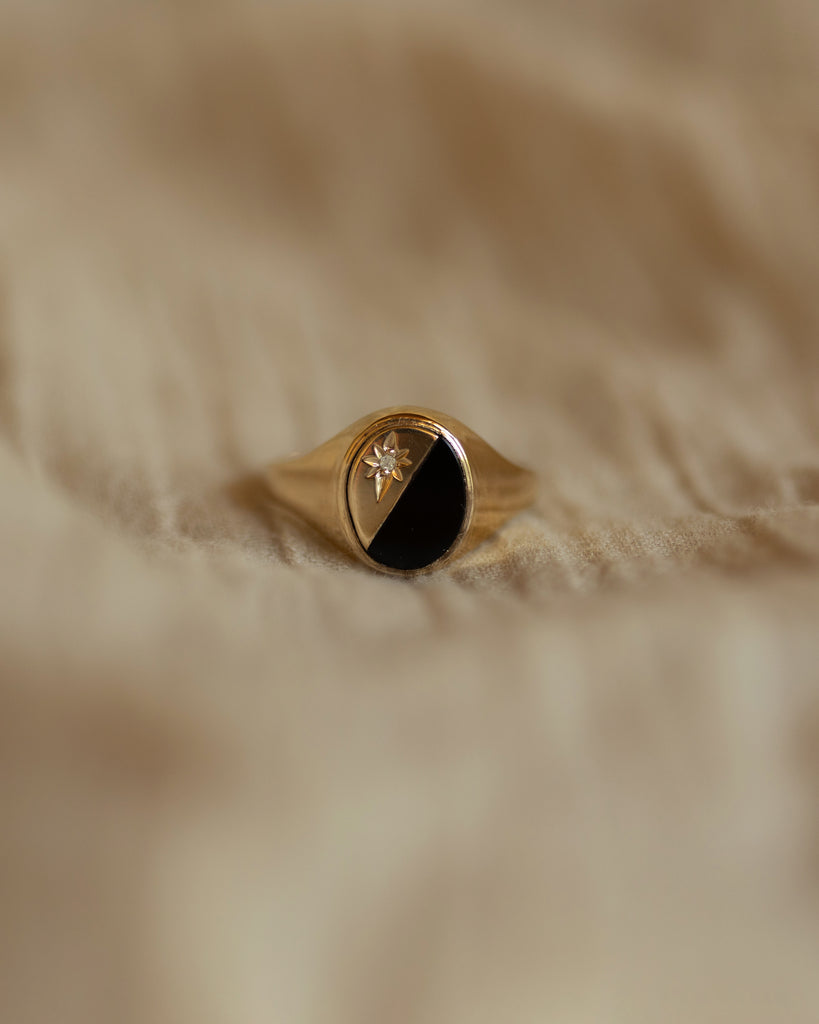 Sabina 1987 Vintage 9ct Gold Black Onyx & Diamond Signet Ring