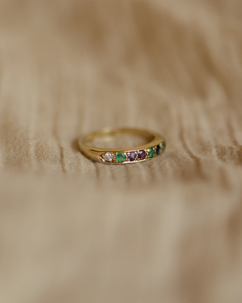 Dearest Rig Nina 1992 Vintage 9ct Gold Dearest Acrostic Ring | Rock n Rose