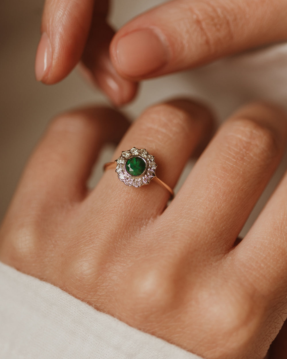 Sylvia Vintage 18ct Gold Emerald & Diamond Cluster Ring