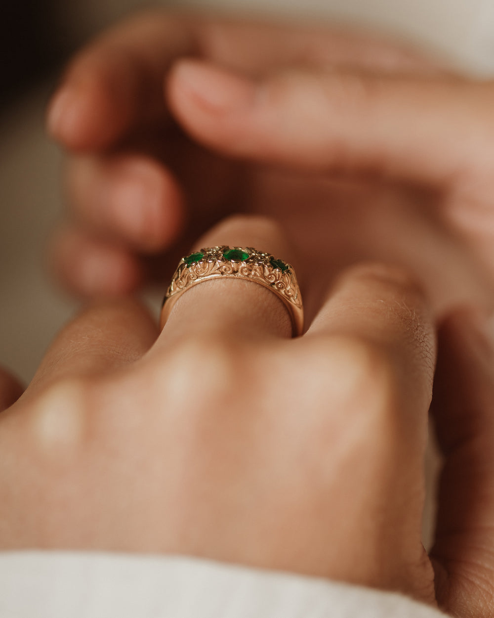Martha 1985 Vintage 9ct Gold Emerald & Diamond Seven Stone Ring