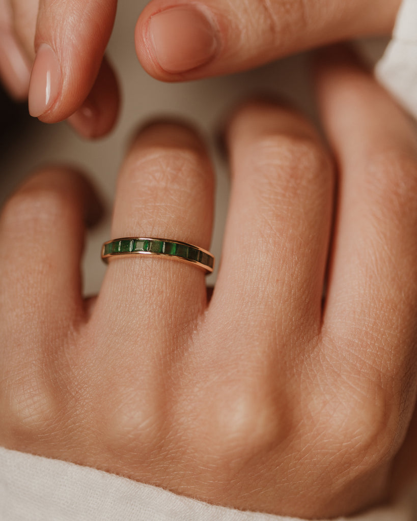 Alvina Vintage 9ct Gold Emerald Half Eternity Ring Rock n Rose