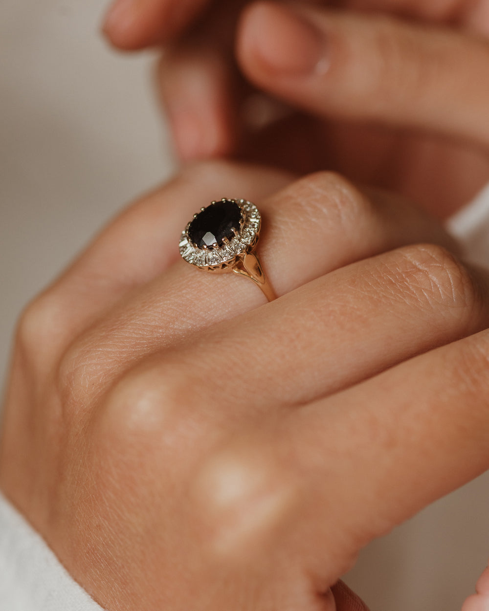 Eliza 1993 Vintage 9ct Gold Sapphire & Diamond Cluster Ring
