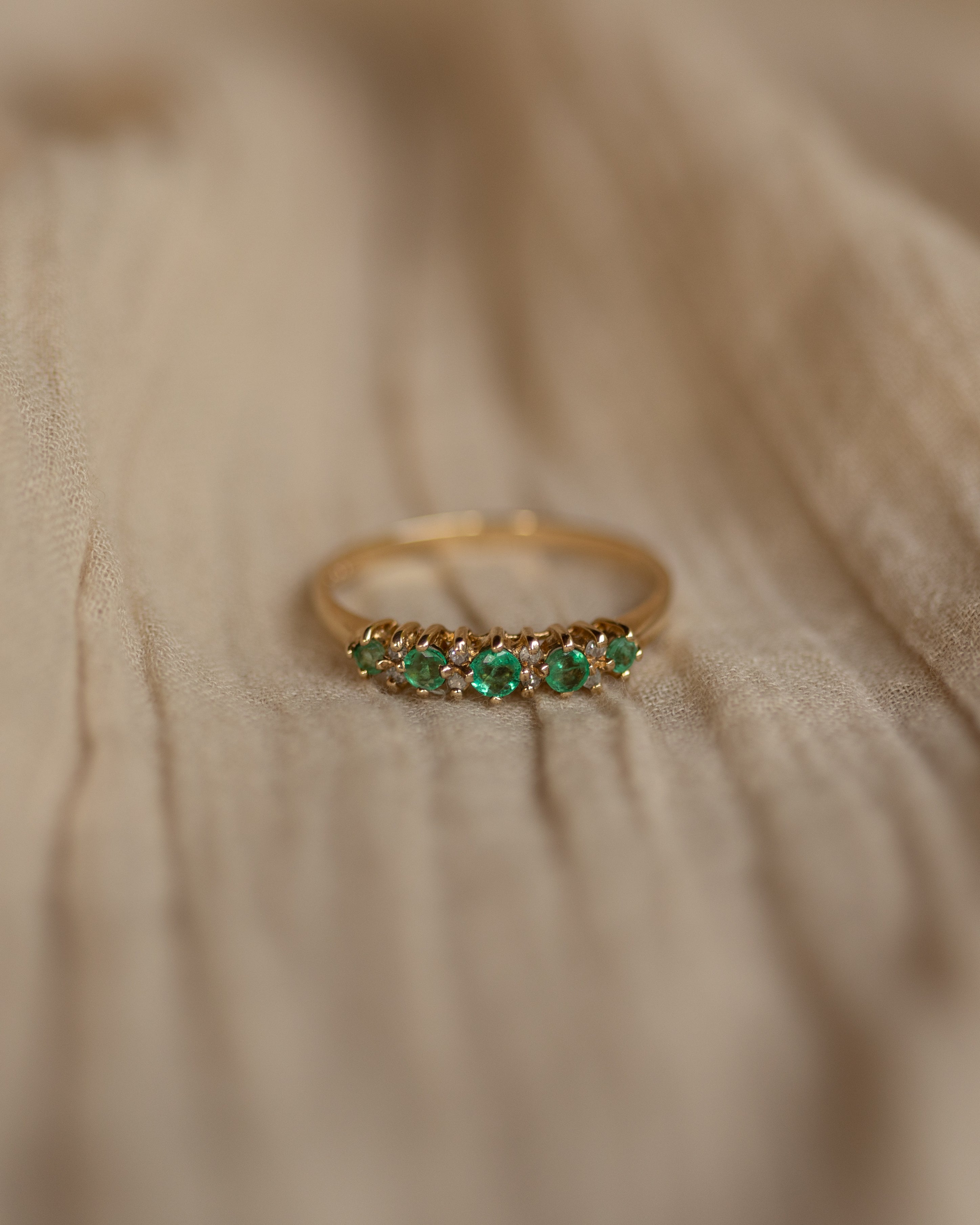 Rosetta Vintage 9ct Gold Emerald & Diamond Half Eternity Ring