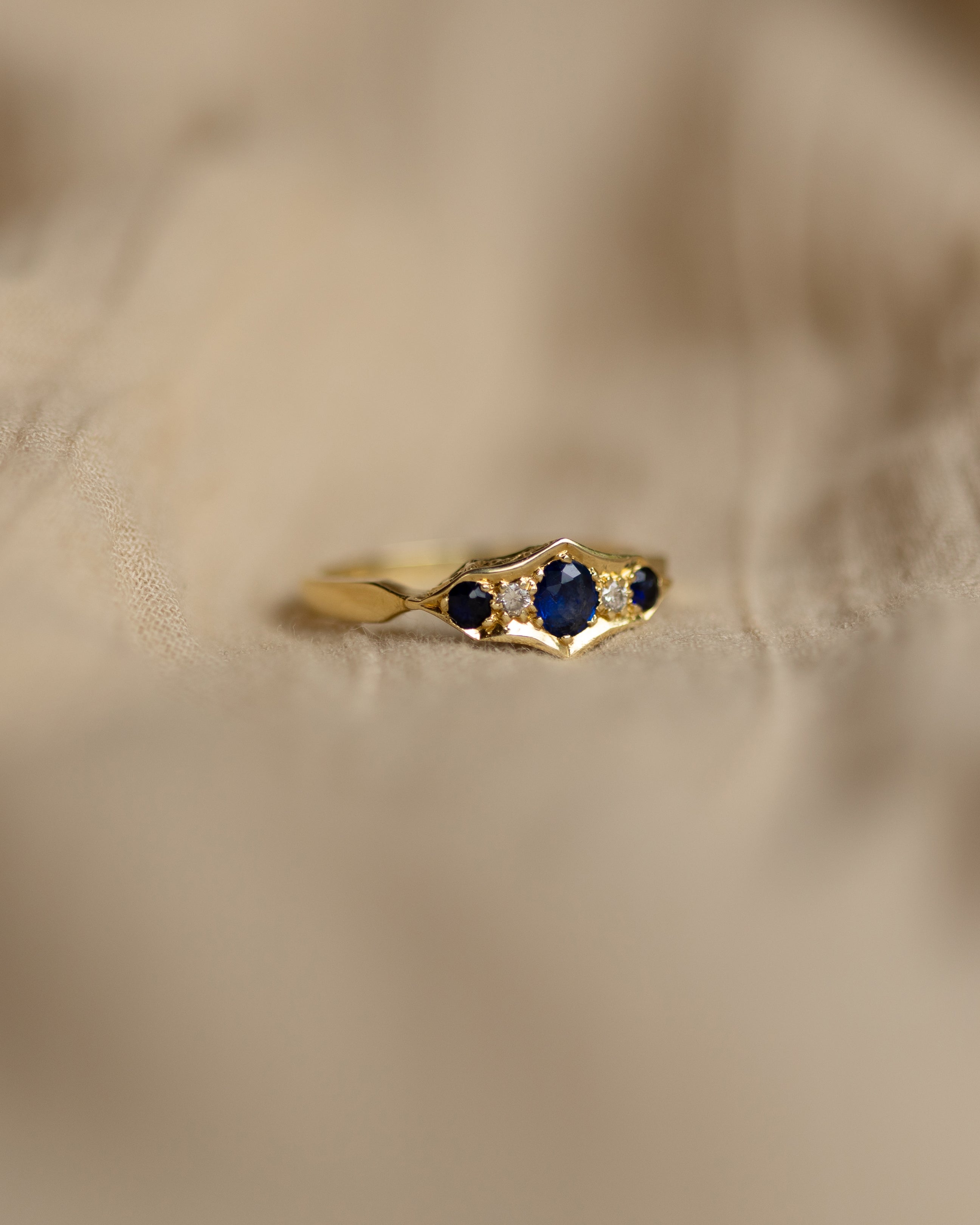 Harriette 1982 Vintage 18ct Gold Sapphire & Diamond Ring