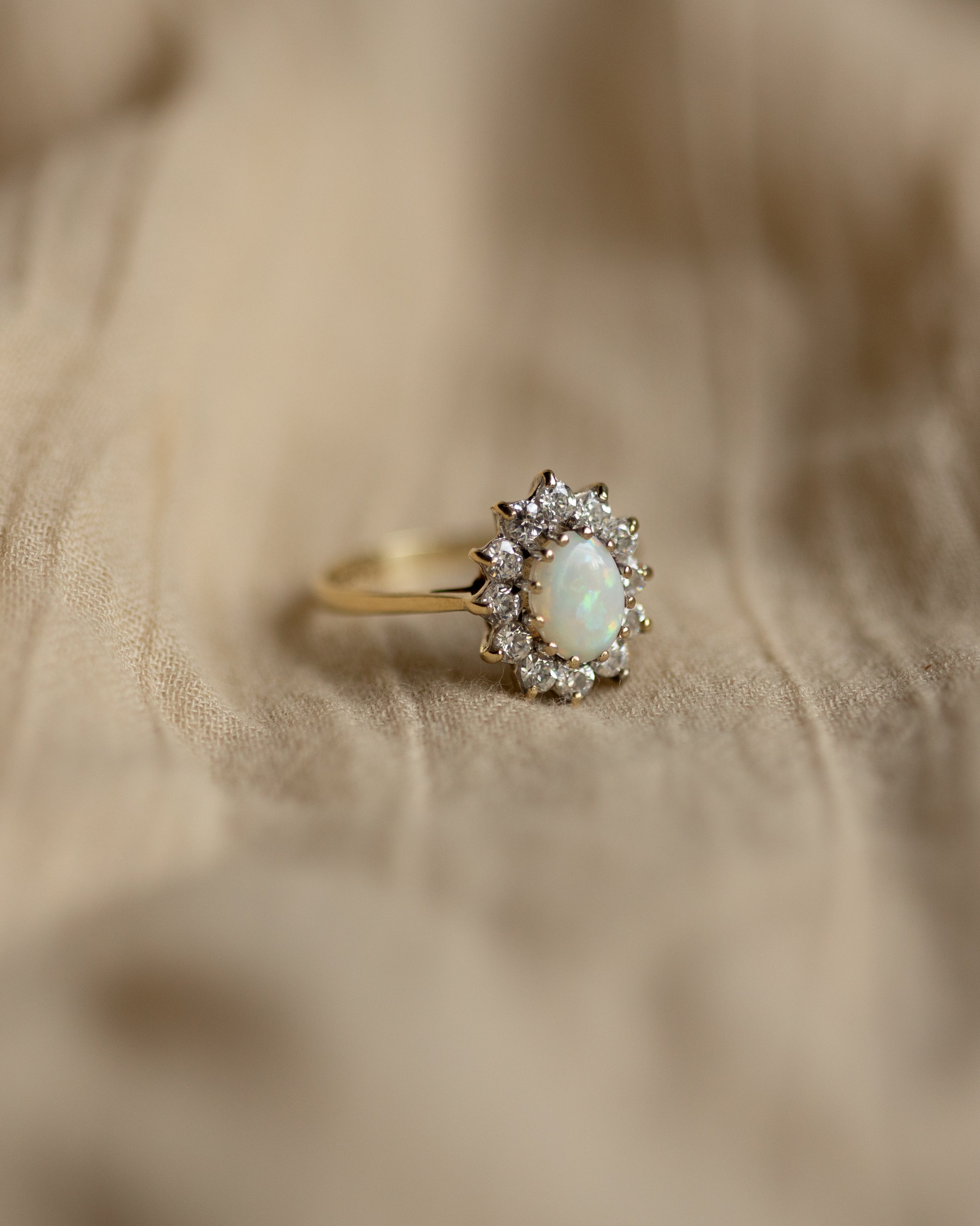 Claudie 1987 Vintage 9ct Gold Opal & Diamond Cluster Ring