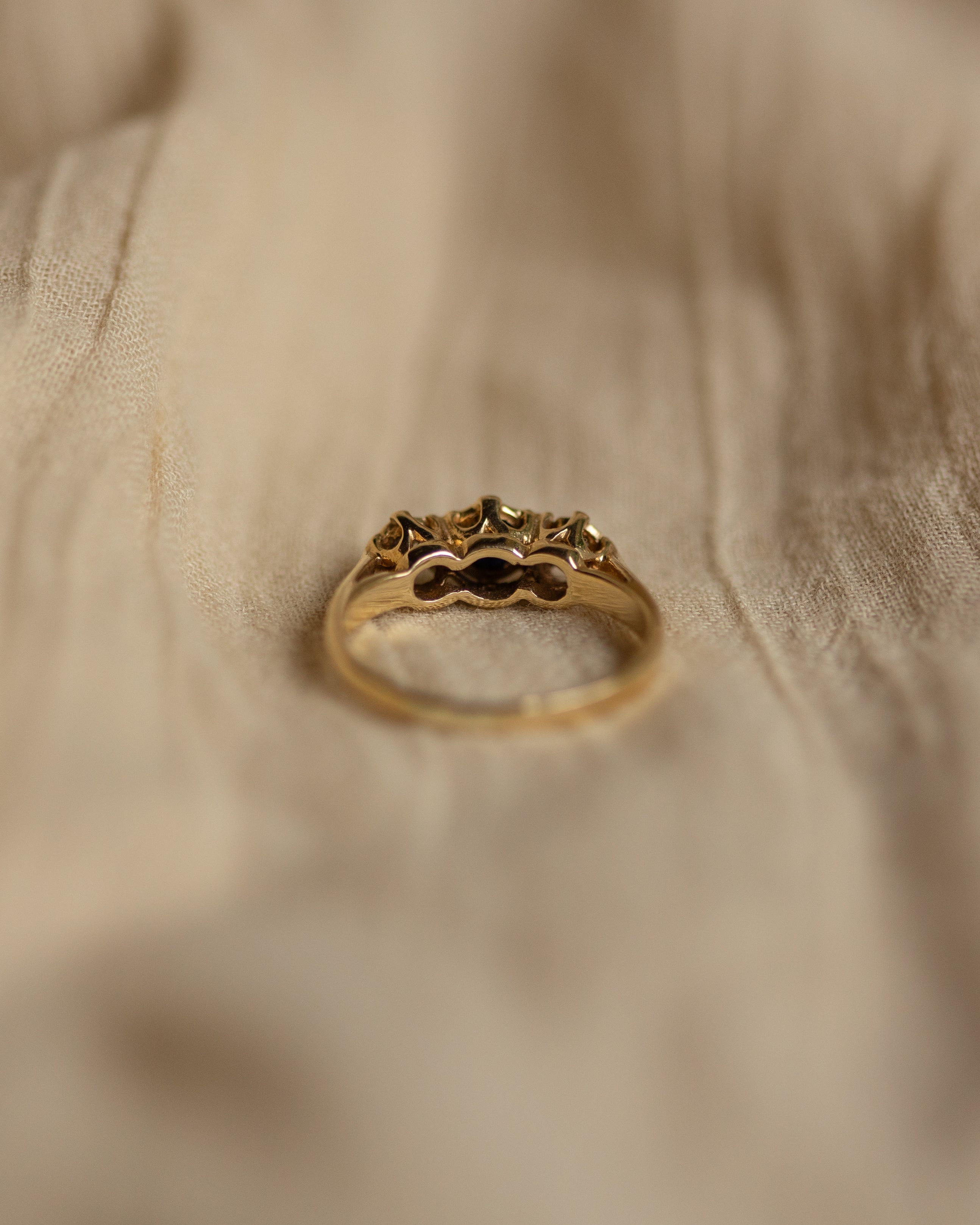 Lilian 1977 Vintage 9ct Gold Sapphire & Diamond Trilogy Ring