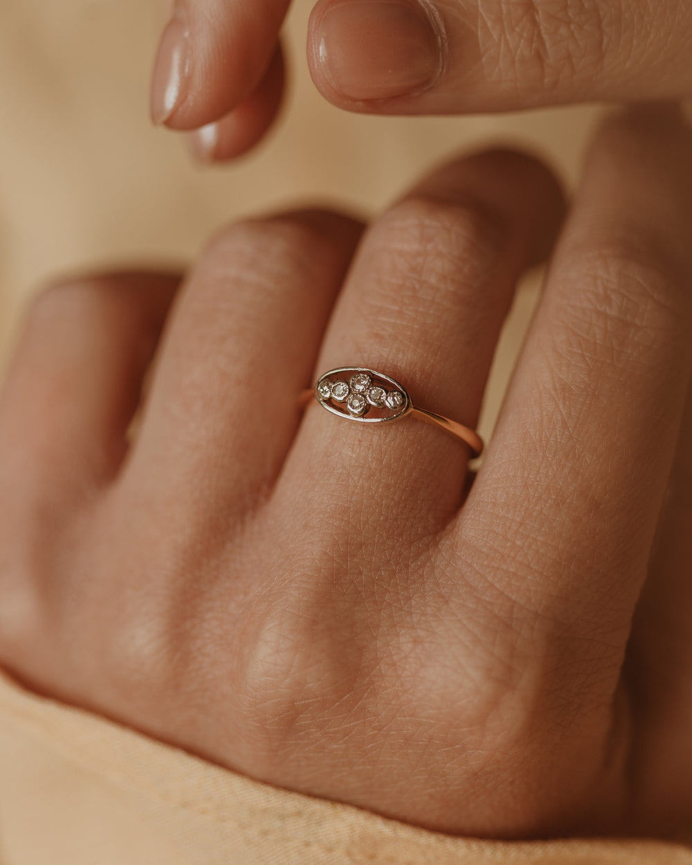 Victoria Antique Art Deco 18ct Gold Diamond Cluster Ring