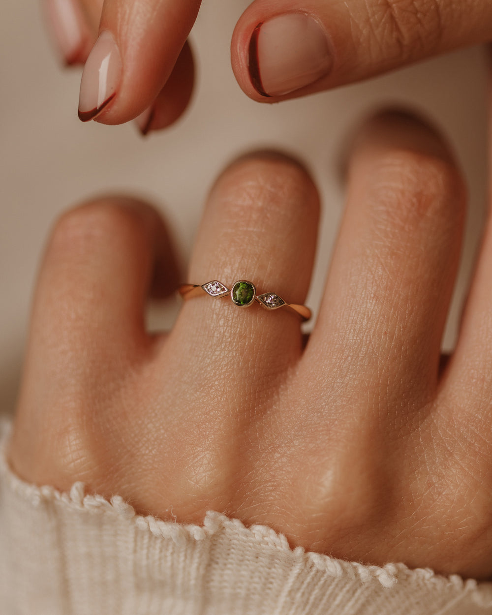 Ottiline Antique 18ct Gold Peridot & Diamond Trilogy Ring