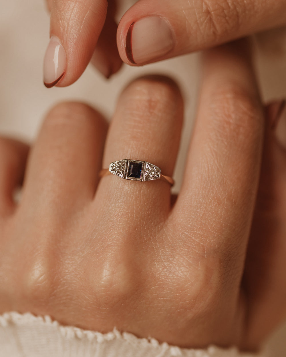 Willow Antique Art Deco 18ct Gold Sapphire & Diamond Trilogy Ring