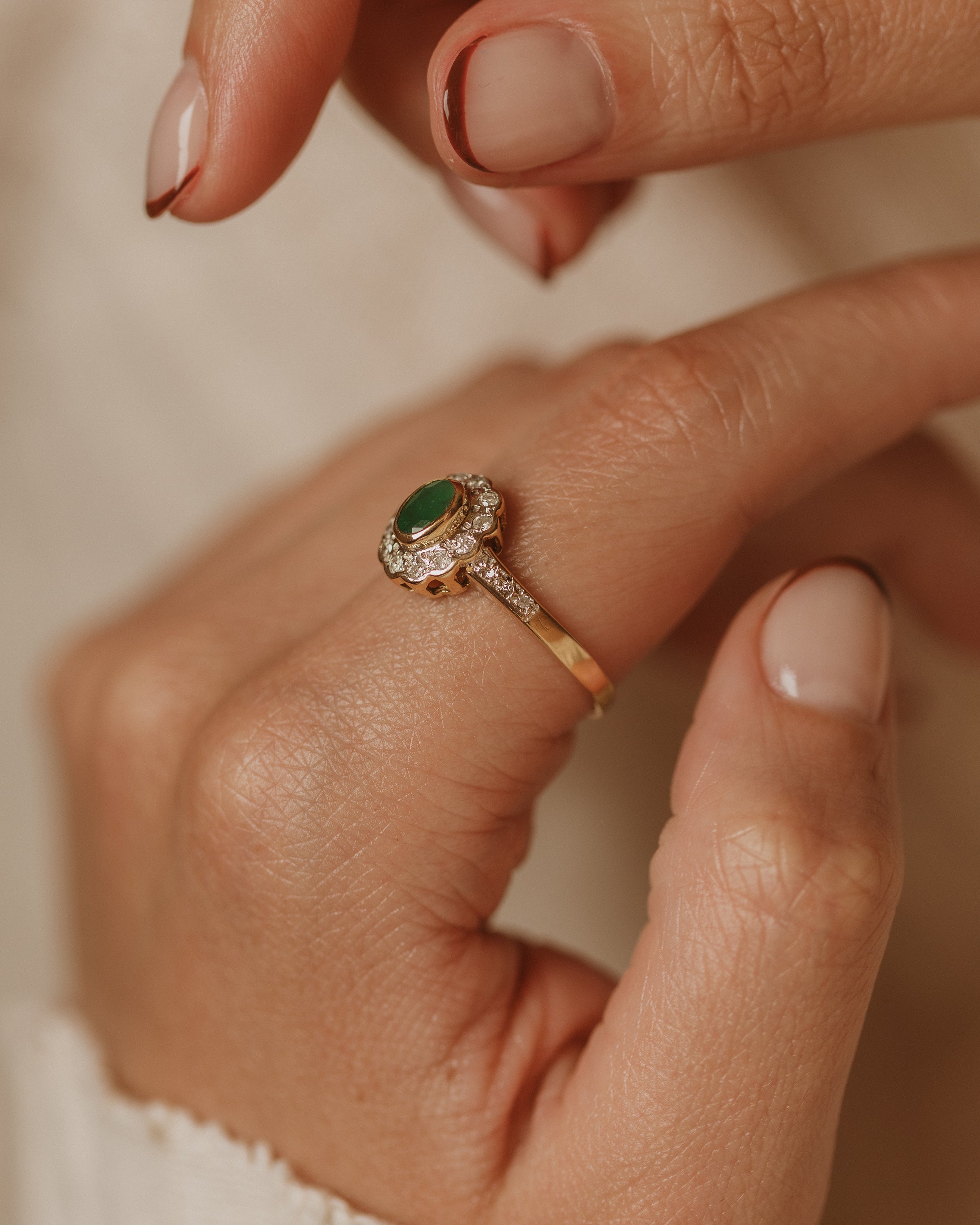 Alma Vintage 9ct Gold Emerald & Diamond Cluster Ring