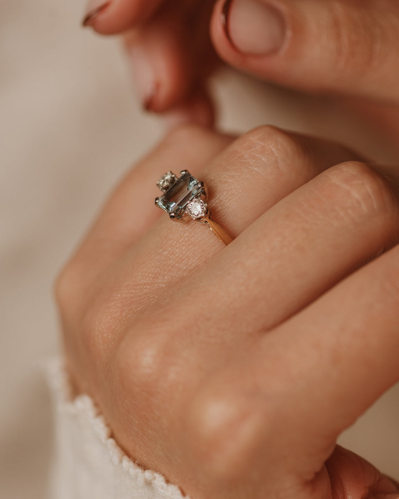 Juniper Vintage 18ct Gold Aquamarine & Diamond Trilogy Ring