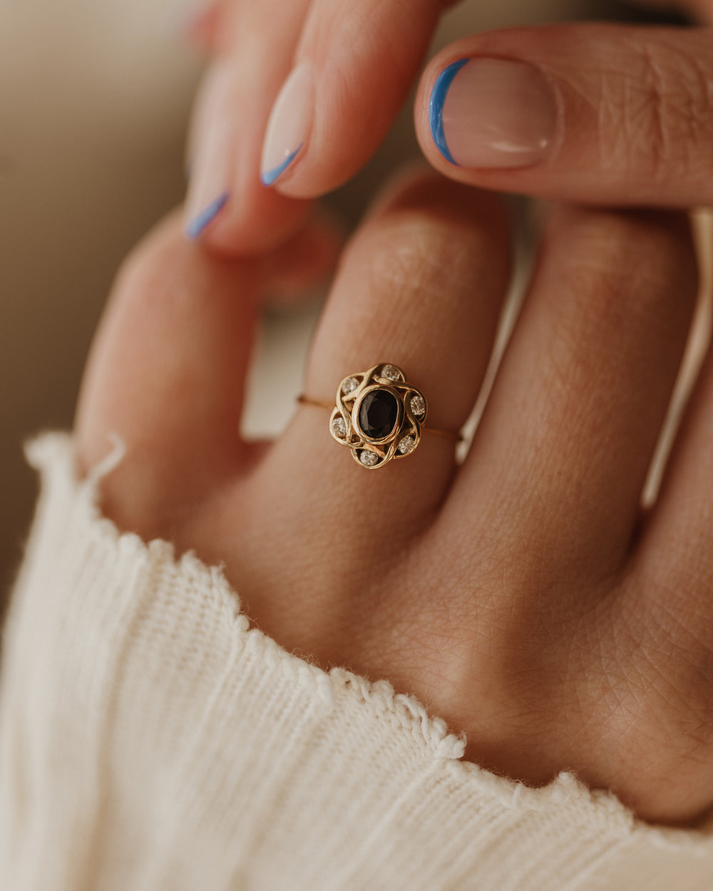 Clair Vintage 14ct Gold Sapphire & Diamond Cluster Ring