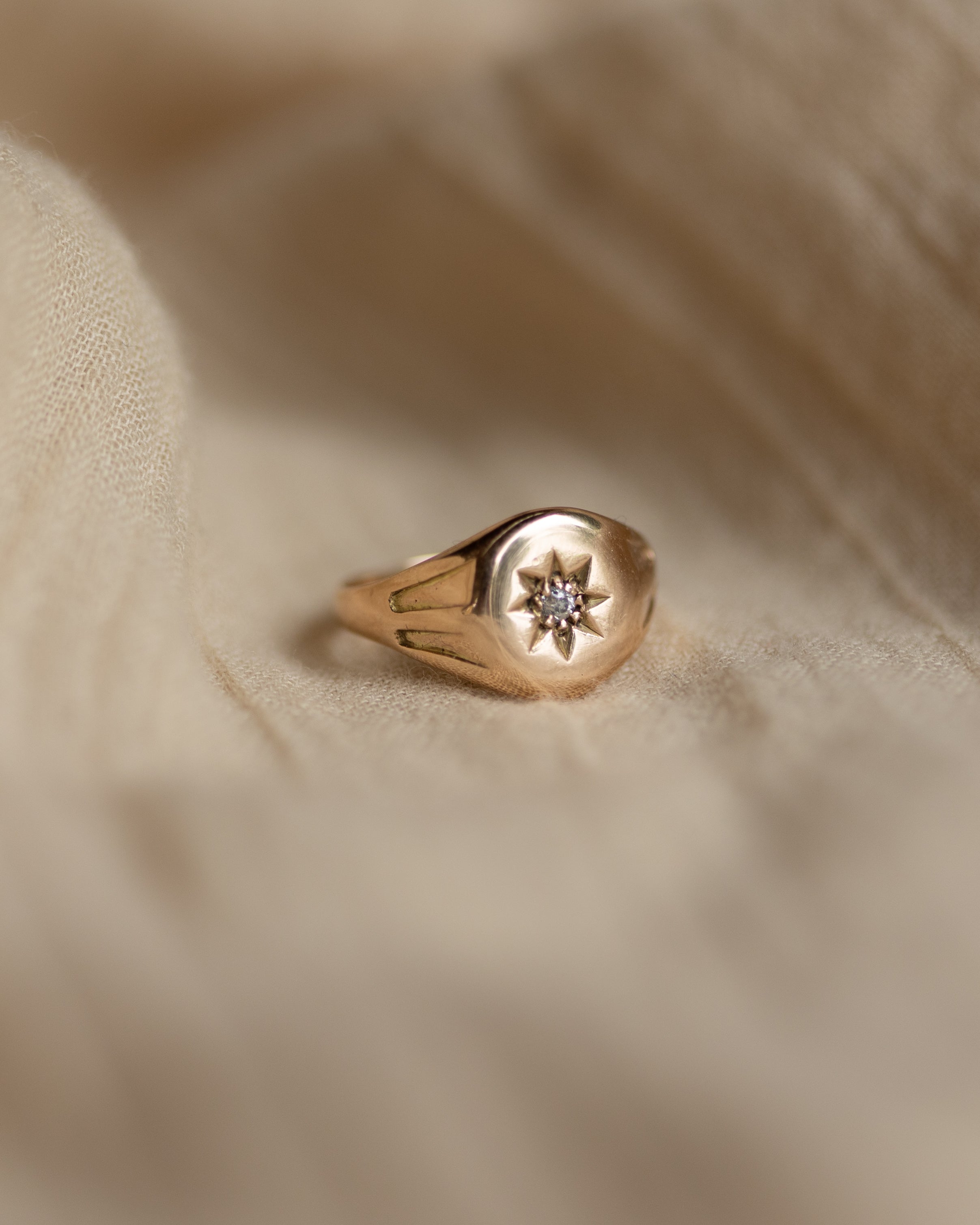 Estelle 1915 Antique 9ct Gold Star Set Diamond Signet Ring