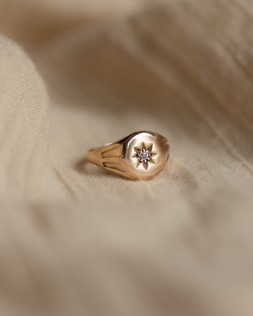 Estelle 1915 Antique 9ct Gold Star Set Diamond Signet Ring