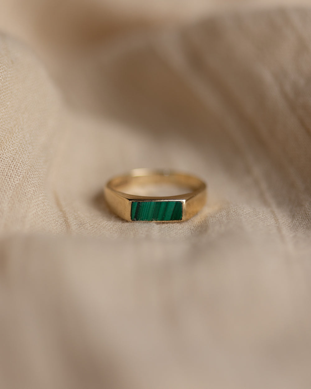 Fernande 1987 Vintage 9ct Gold Malachite Signet Ring