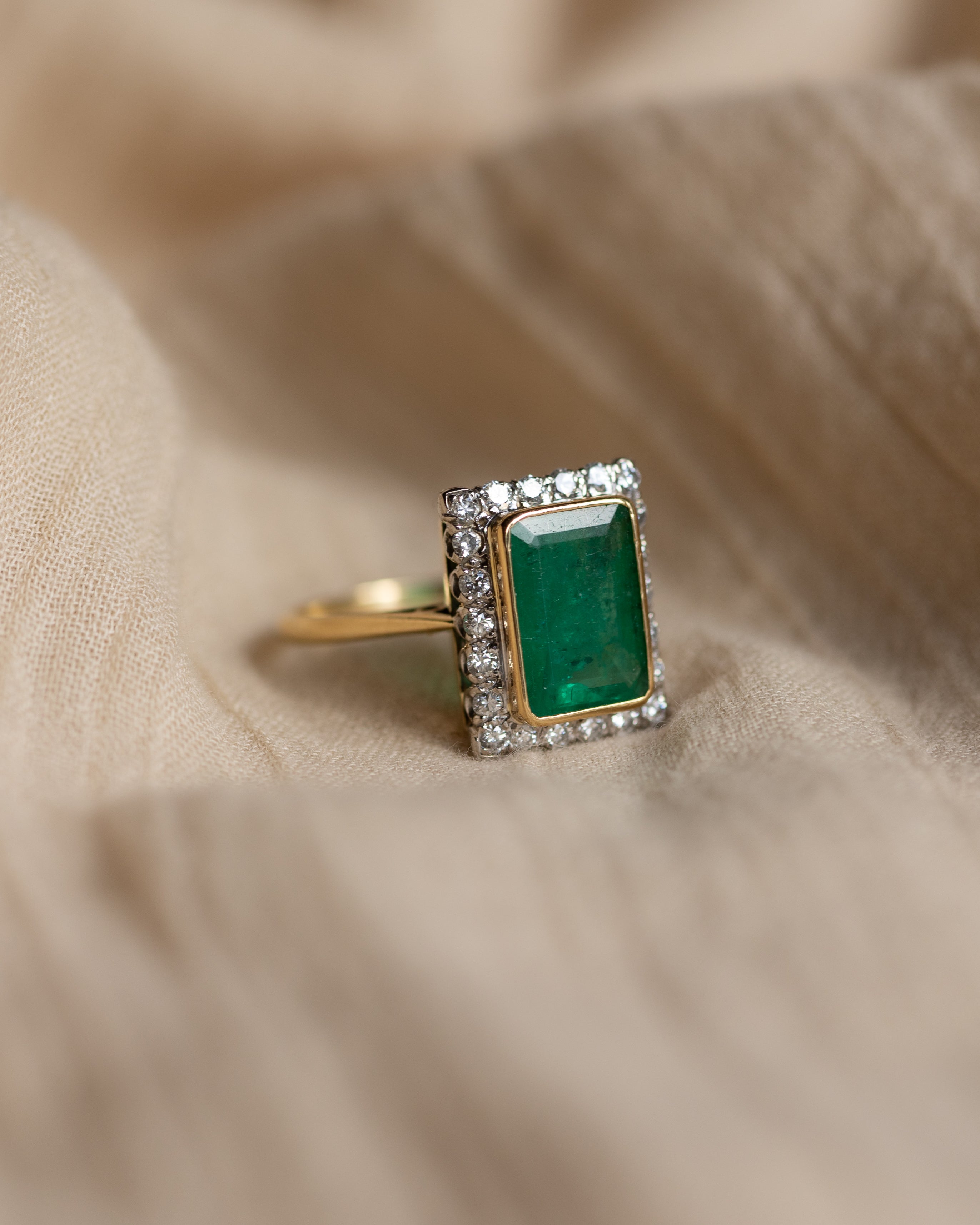 Ottilie Vintage 18ct Gold Emerald & Diamond Rectangular Cluster Ring