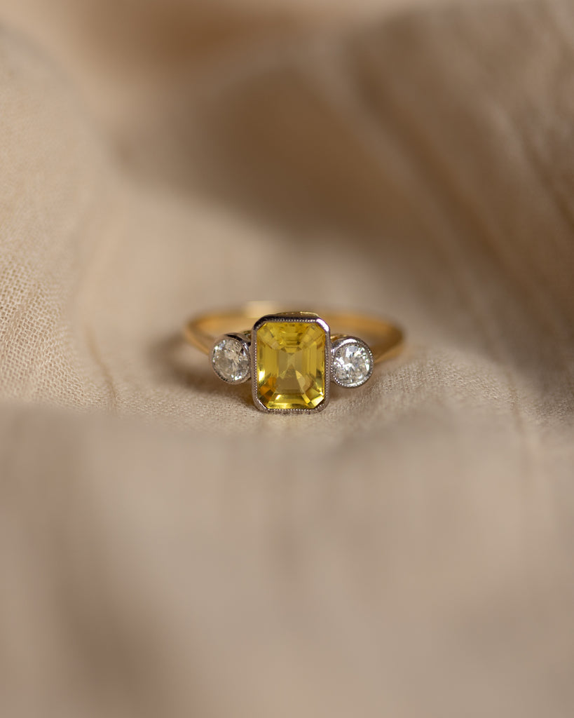 Nicolette Vintage 18ct Gold Yellow Sapphire & Diamond Trilogy Ring