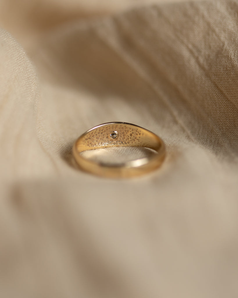 Carmen Vintage 9ct Gold Star Set Diamond Ring