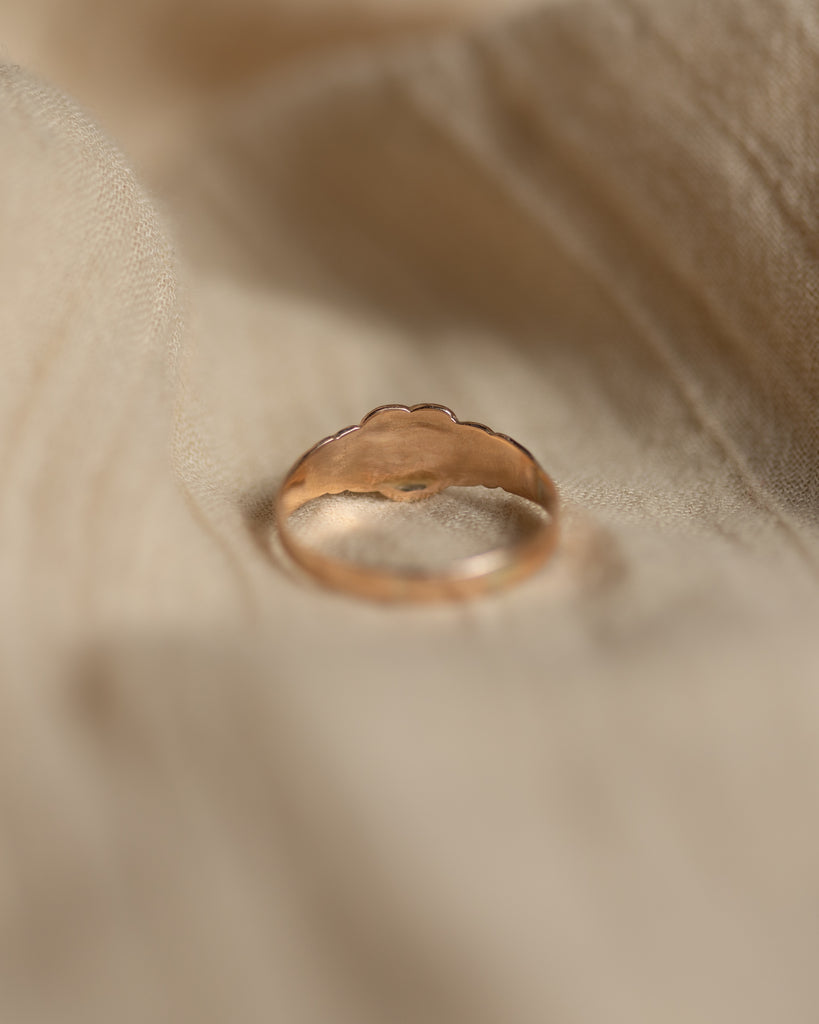 Diana 1900 Antique 9ct Gold Heart-Shaped Diamond Ring