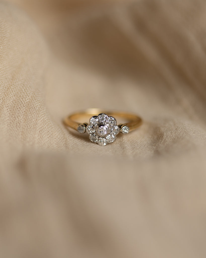 Frida Antique 18ct Gold Diamond Daisy Cluster Ring